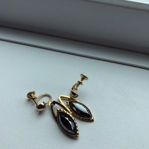VINTAGE Clip-On Earrings